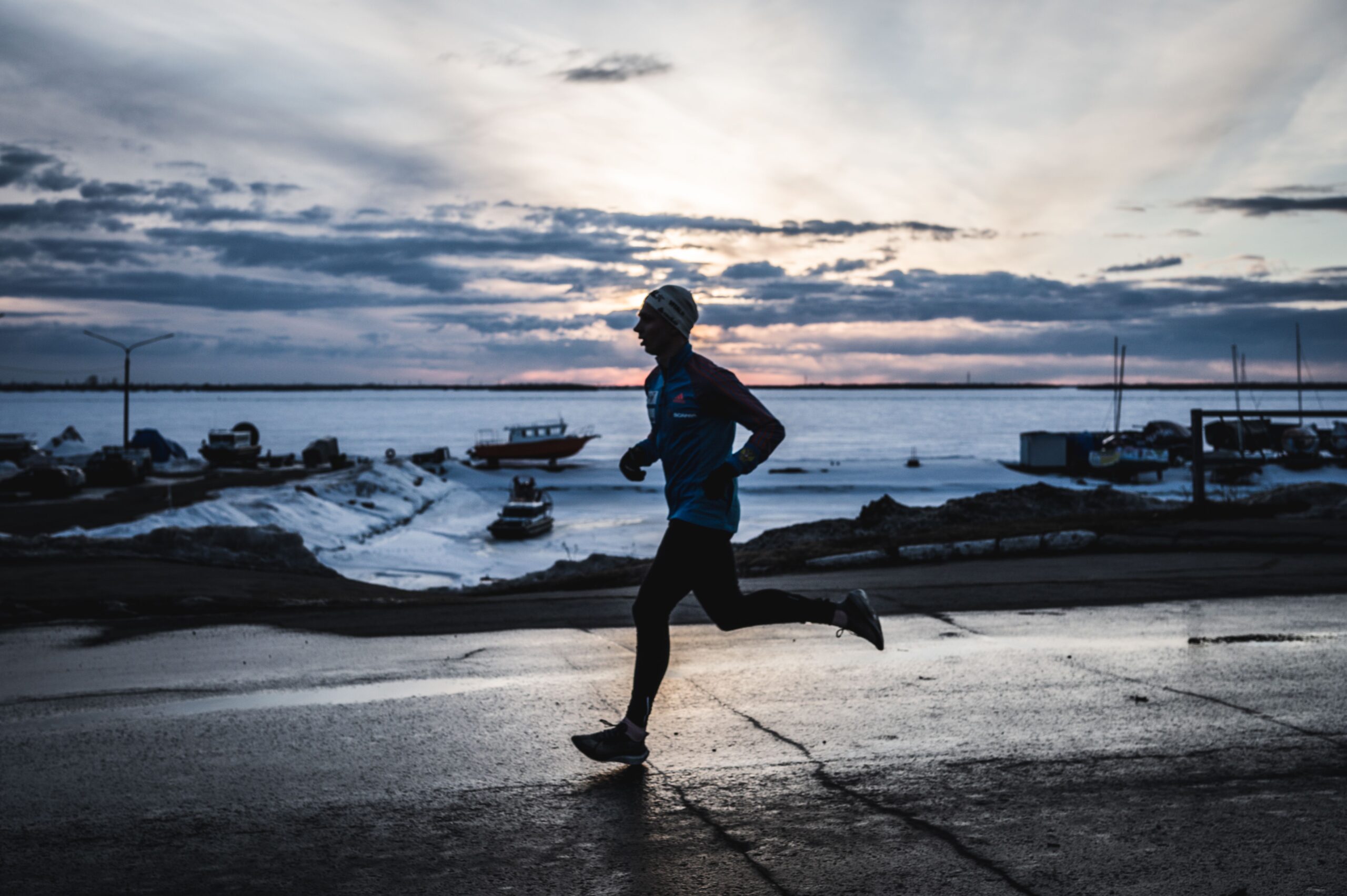 Running and cycling after dark: a UK safety checklist